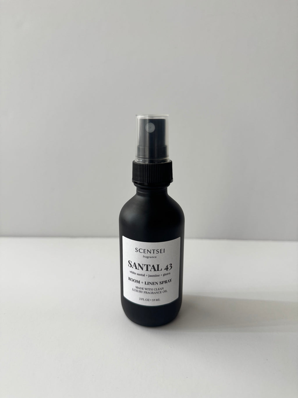 SANTAL 43 Room + Linen Spray