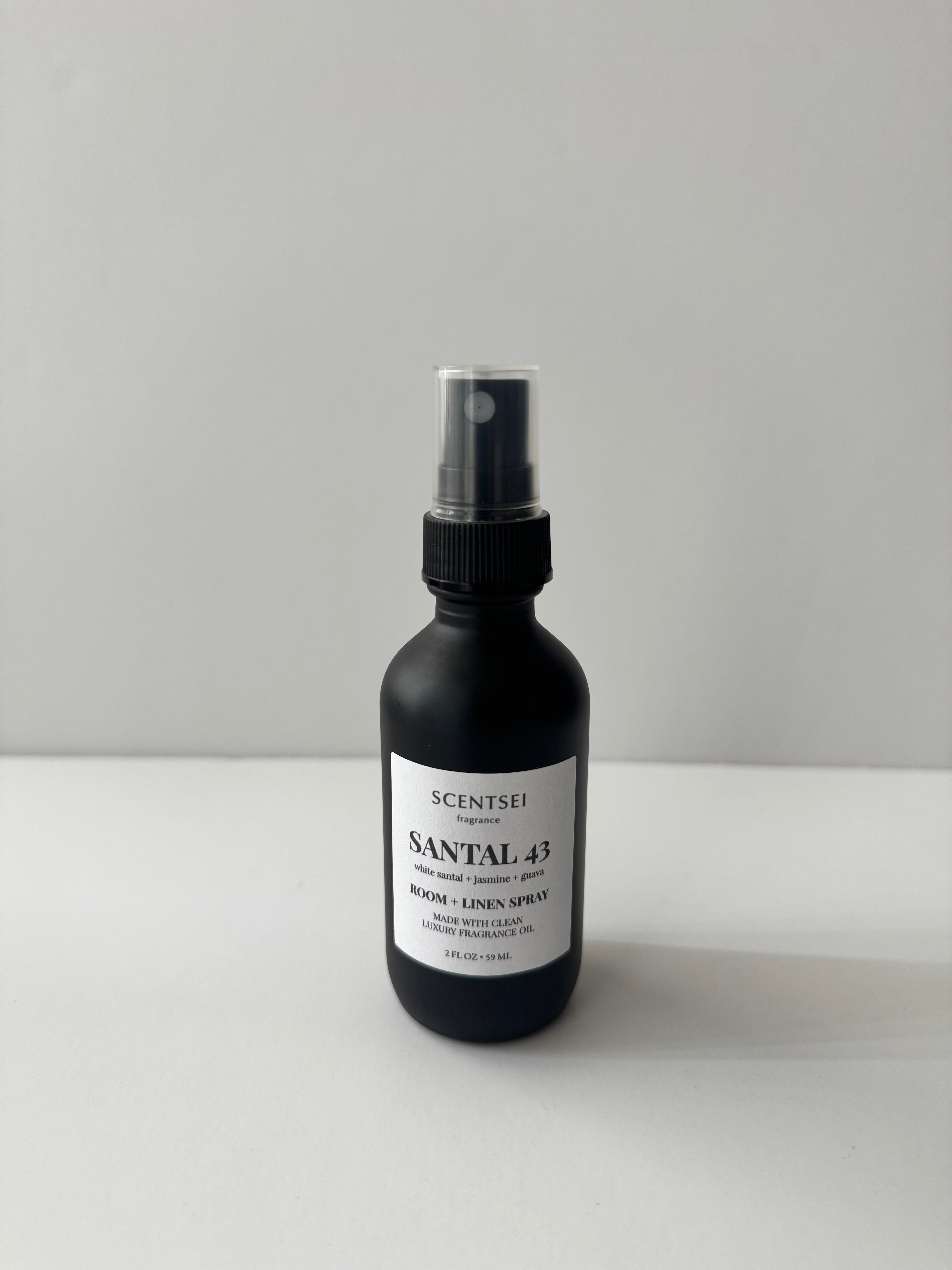 SANTAL 43 Room + Linen Spray